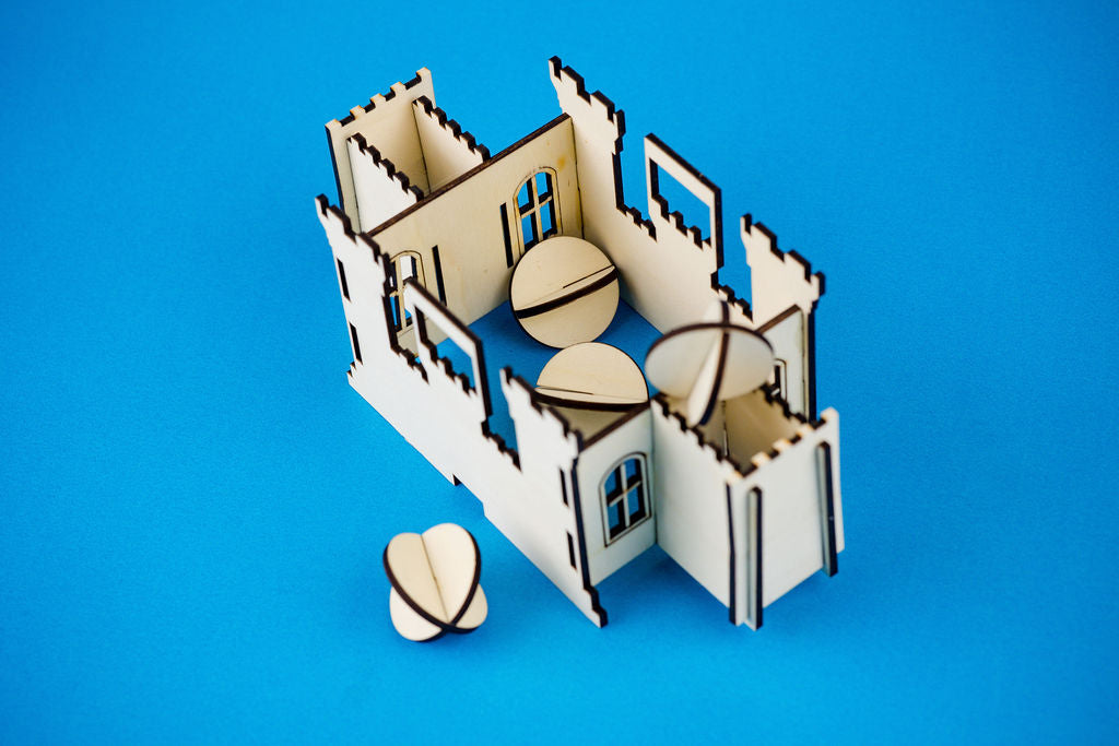 Kudos Medieval Castle and Catapult Kit